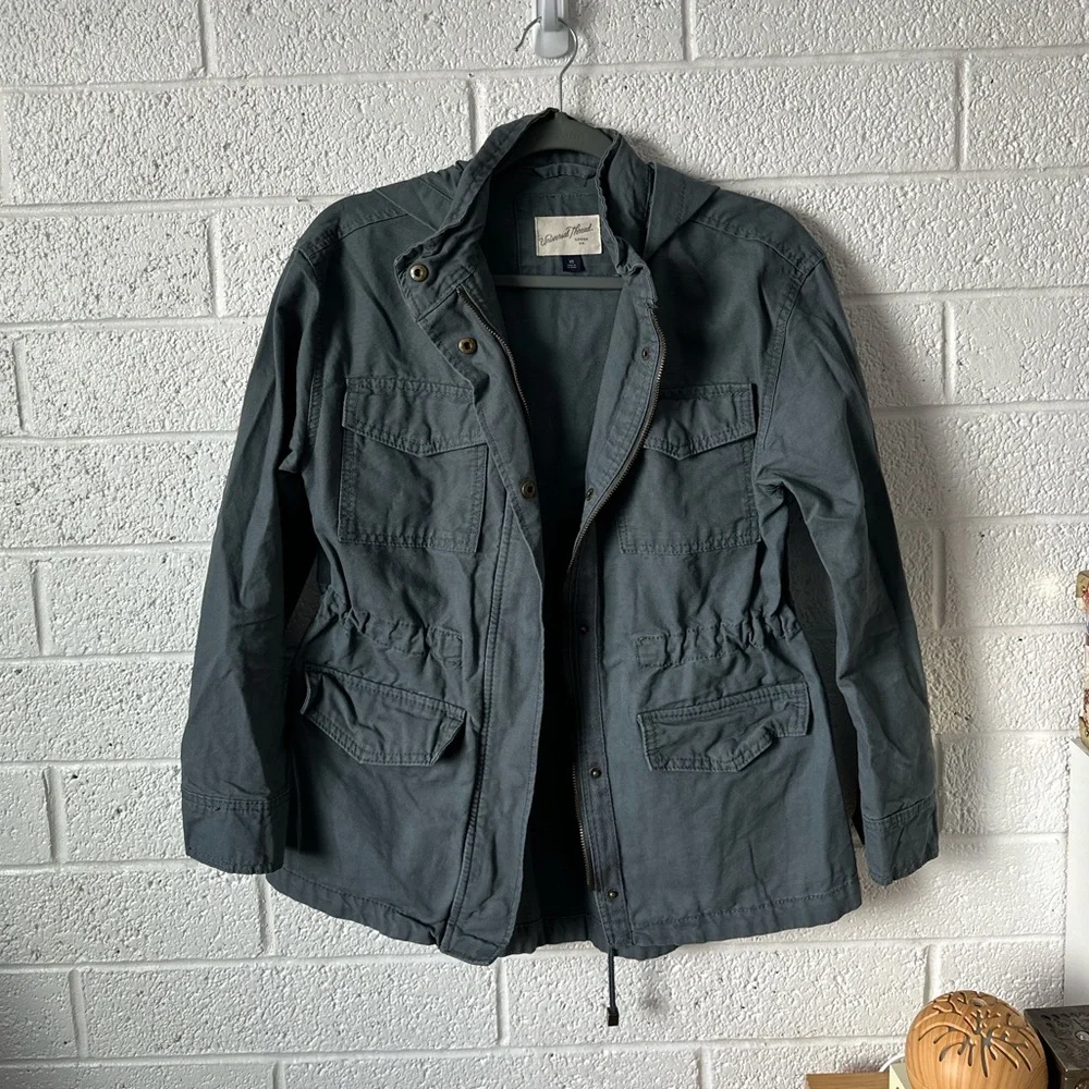 Universal Threads Utility Jacket - Picture 2 of 5